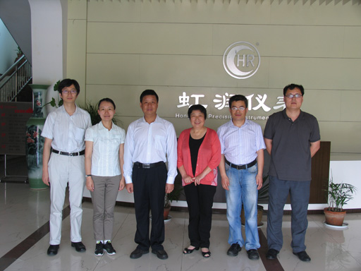 上海理工大學領(lǐng)導(dǎo)、教授一行考察虹潤公司