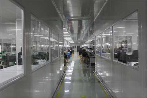 民營(yíng)企業(yè)如何敢于擔(dān)當(dāng)勇于創(chuàng)新突破？請(qǐng)看一一  疾風(fēng)勁草識(shí)虹潤(rùn)